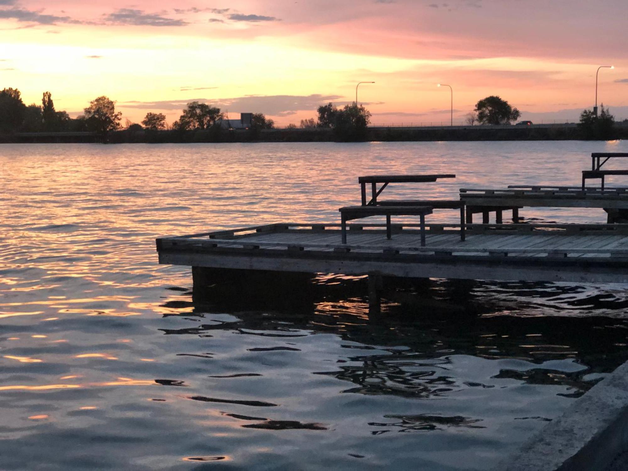Lakeshore Inn Water Front Moses Lake Exterior foto